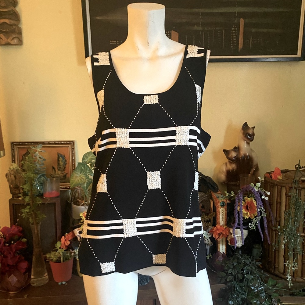Ladies black with white sequins and beaded no sleeve blouse mod contempo - Picture 3 of 7
